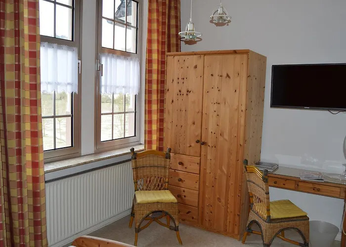 Hotel & Cafe Bellevue 3*